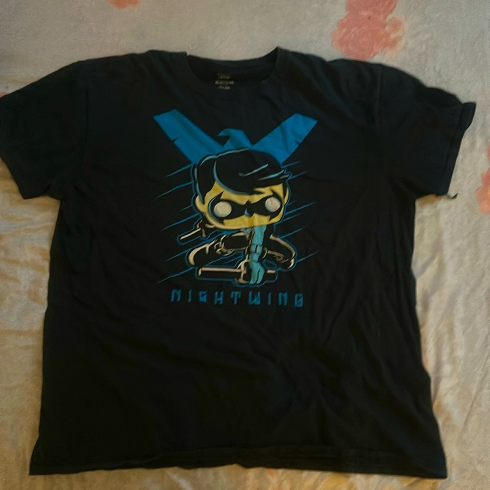 XL oversized Black Nightwing DC shirt